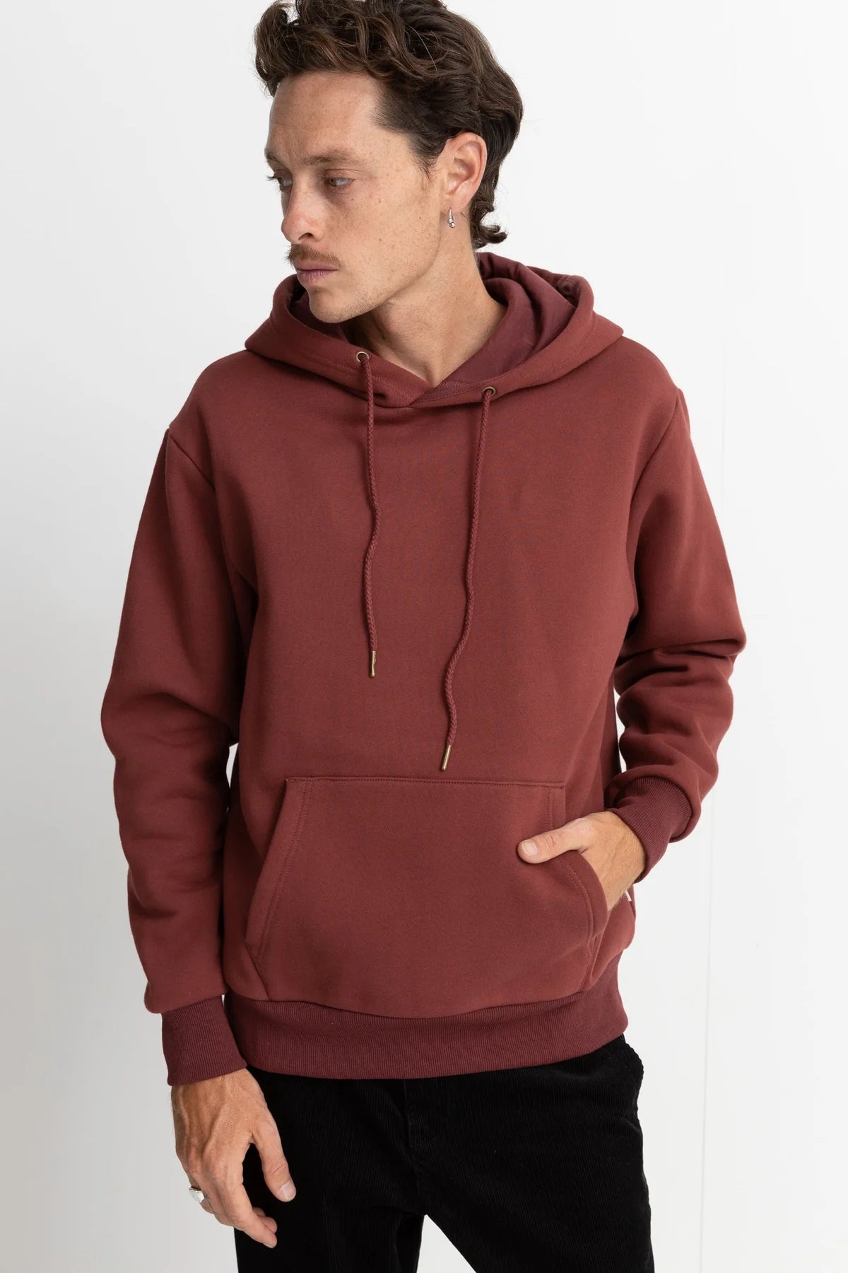 Heavyweight Fleece Hood Brick | Men Collective