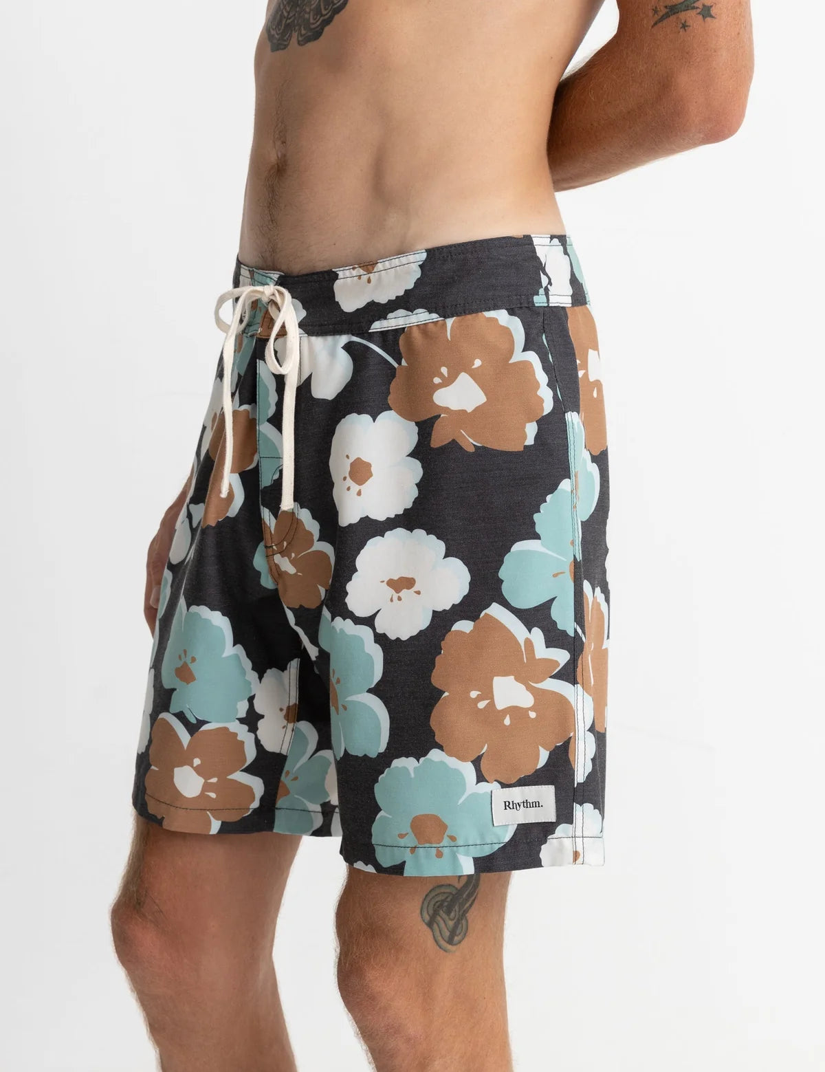 Floral Trunk Vintage Black | Collective Request 