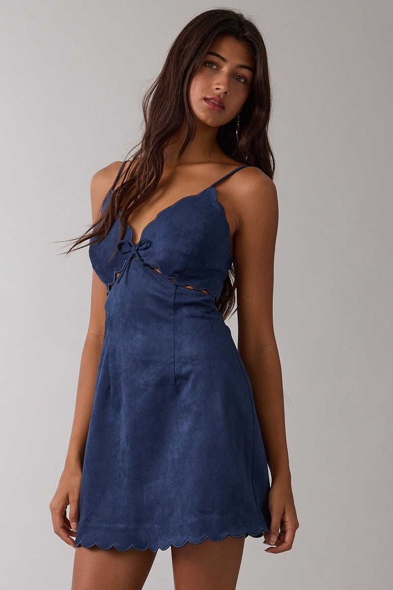 Suede Solid Color Scallop Cut V-neck Mini Dress