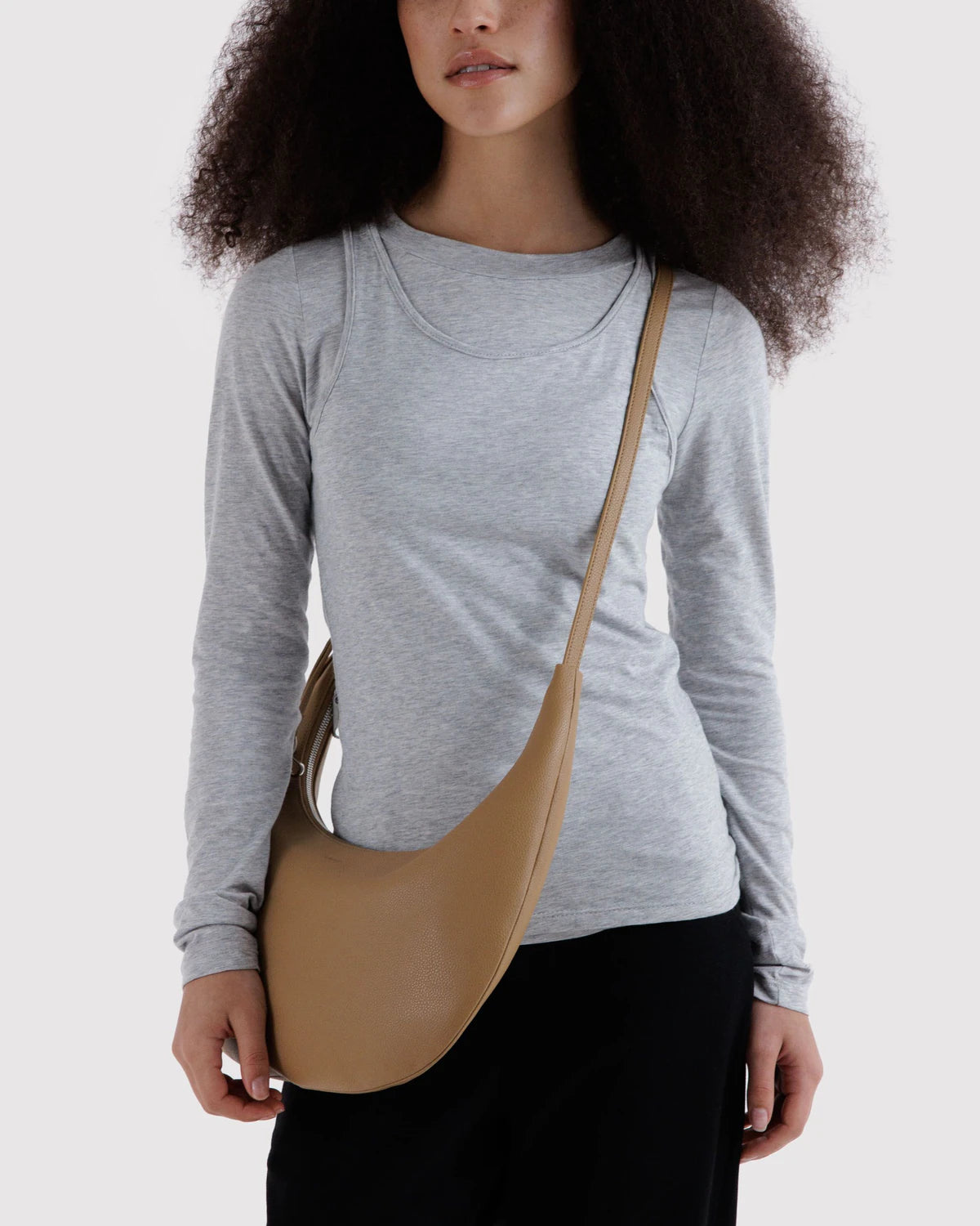 BAGGU Dune Medium Recycled Leather Flat Crescent