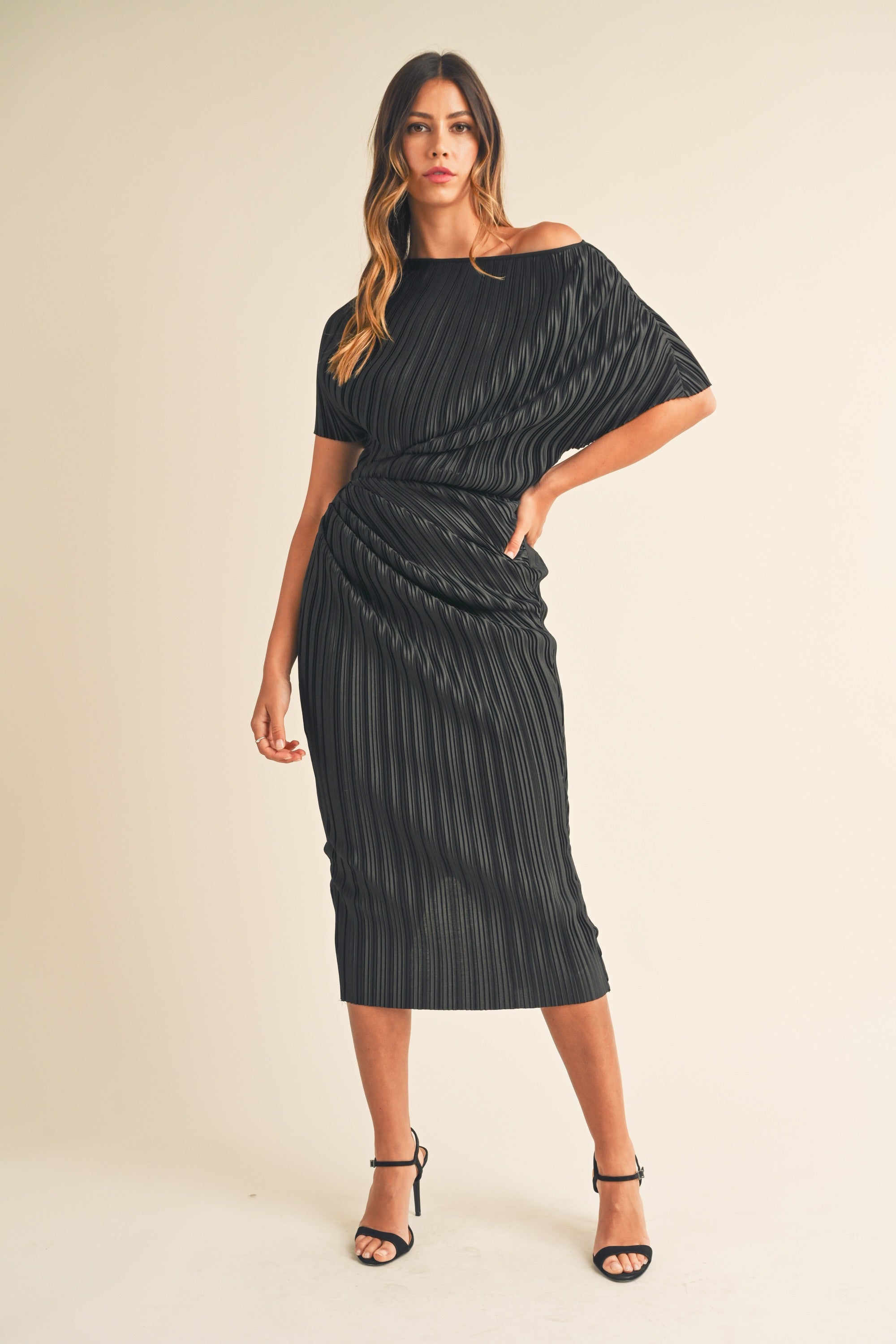Black Pleated Side Ruched Midi Dress | Collective Request 
