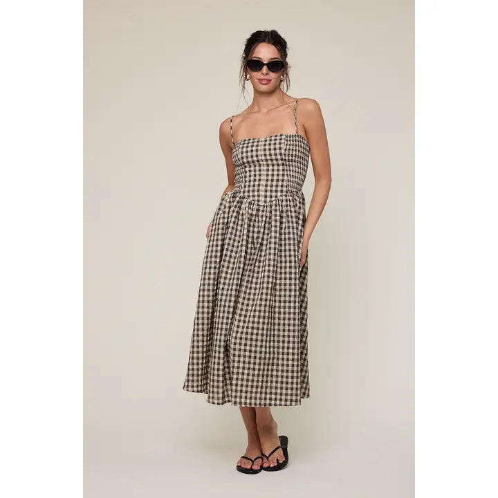 Natural Checker Sleeveless Smocked Midi Dress