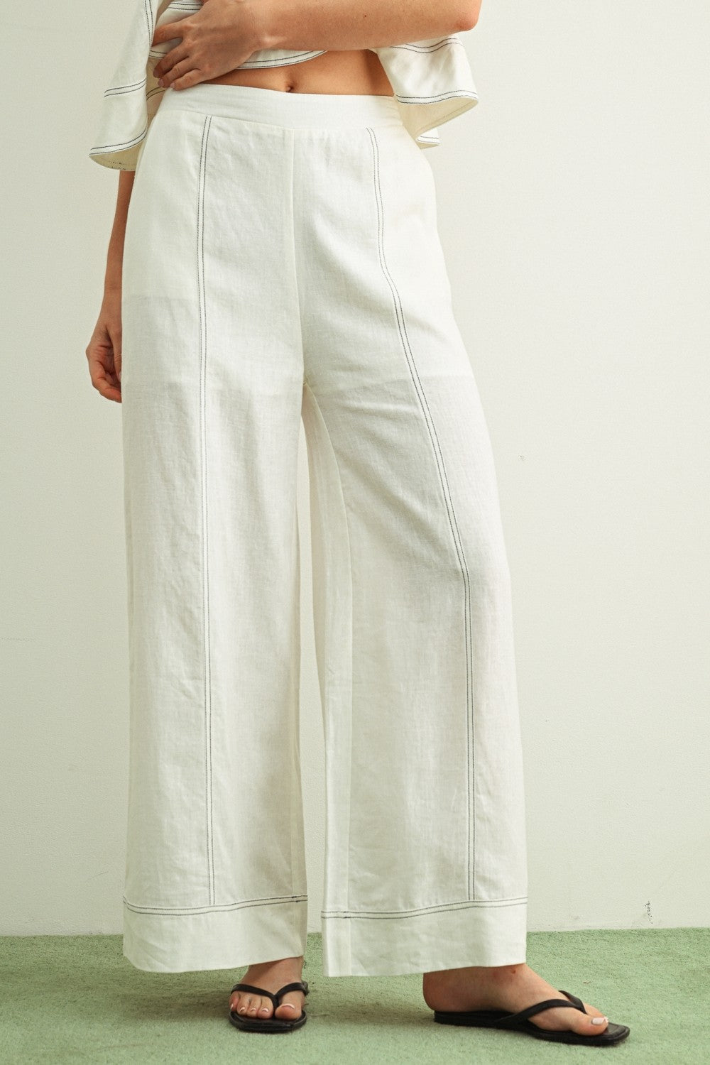 White Stitch Detailed Wide Leg Linen Pants