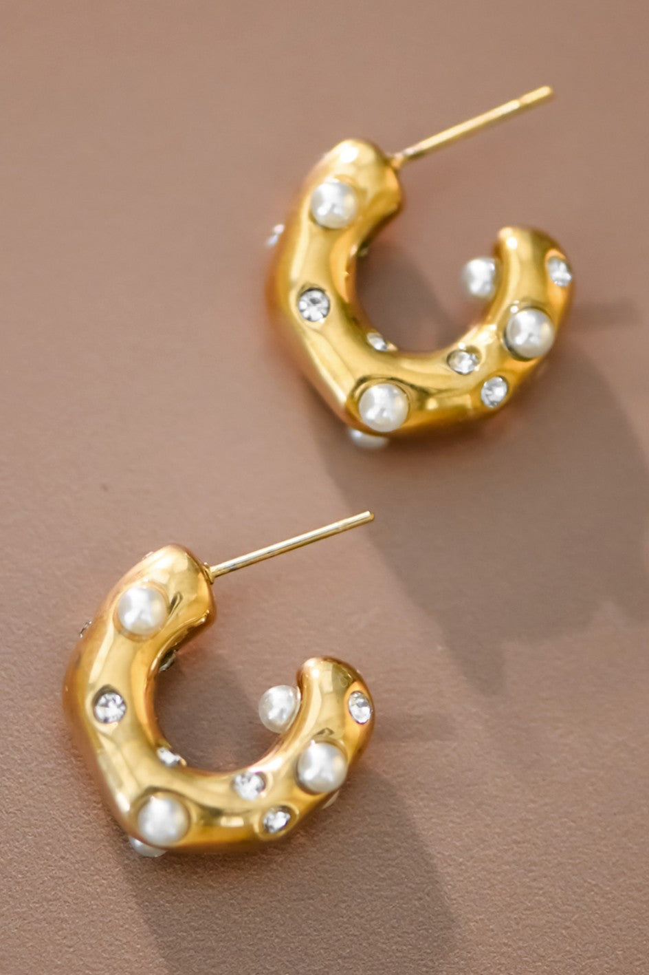 Hoop Earrings with Pearls