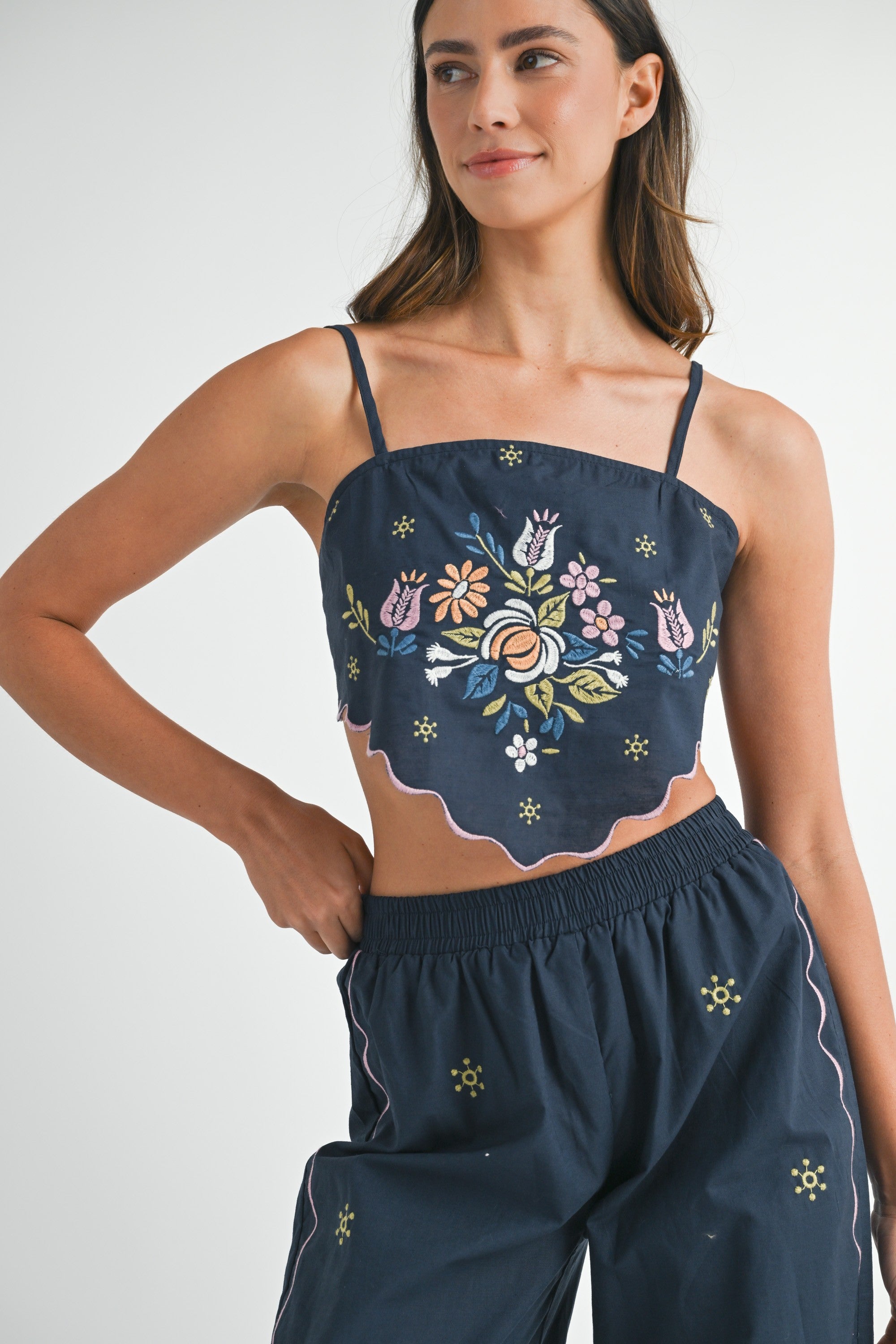 Linen Embroidered Scarf Top And Pants Set