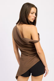 Marron Asymetrical Off Shoulder Ruched Top
