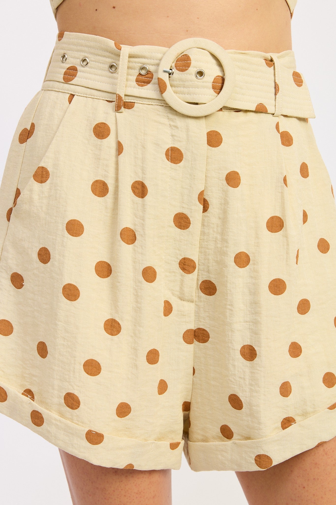 Cuffed Hem Belted Shorts