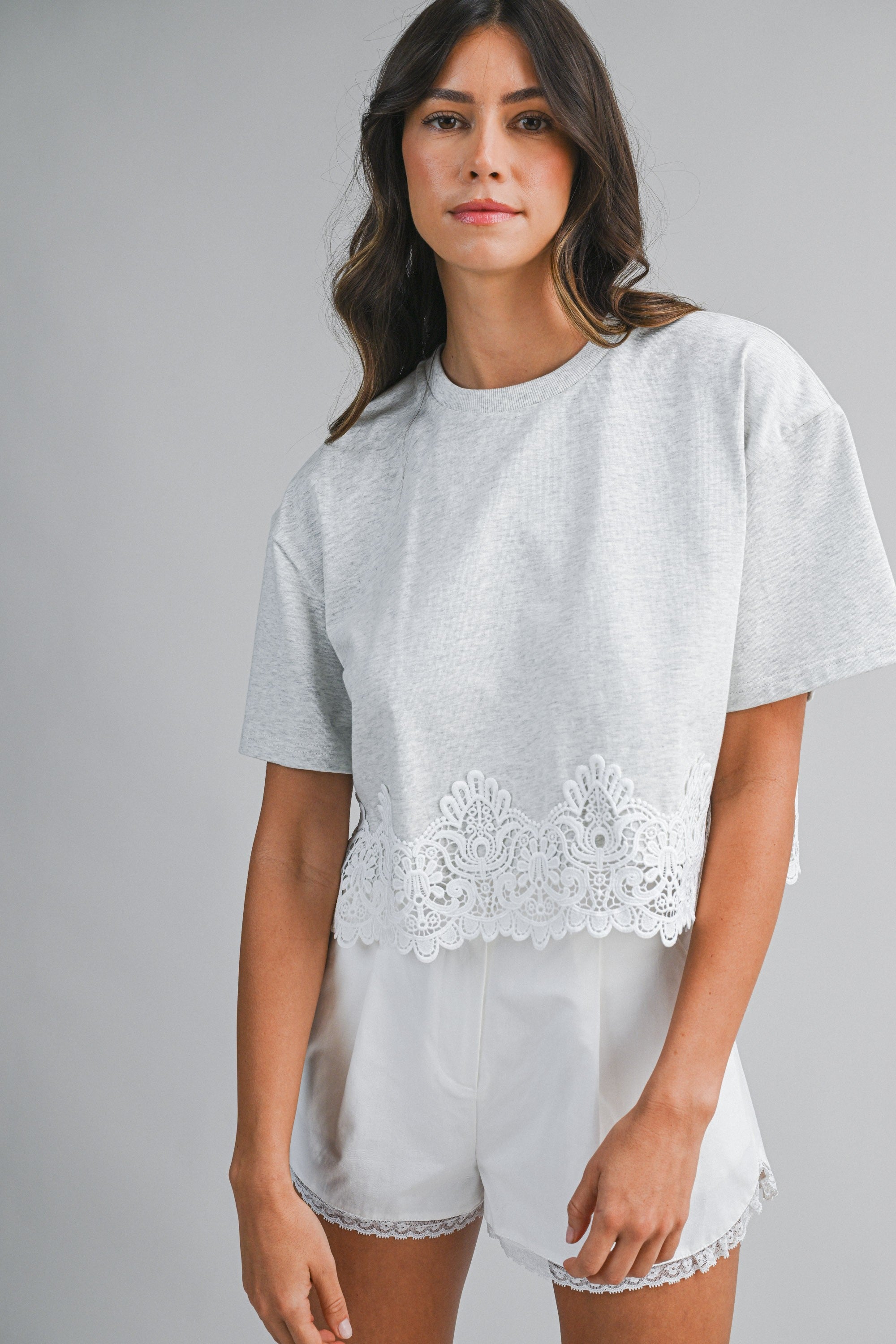 Short Sleeve Crop Top With Lace Trim Hem