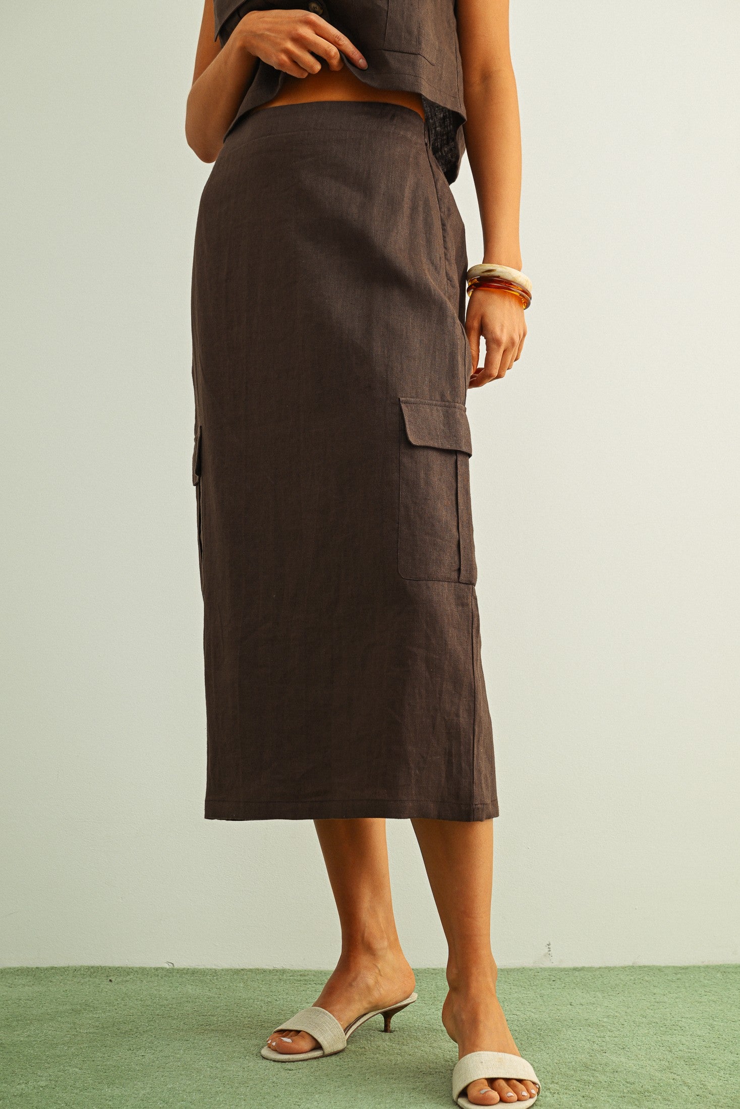 Cargo Pocket On The Side Linen Skirt
