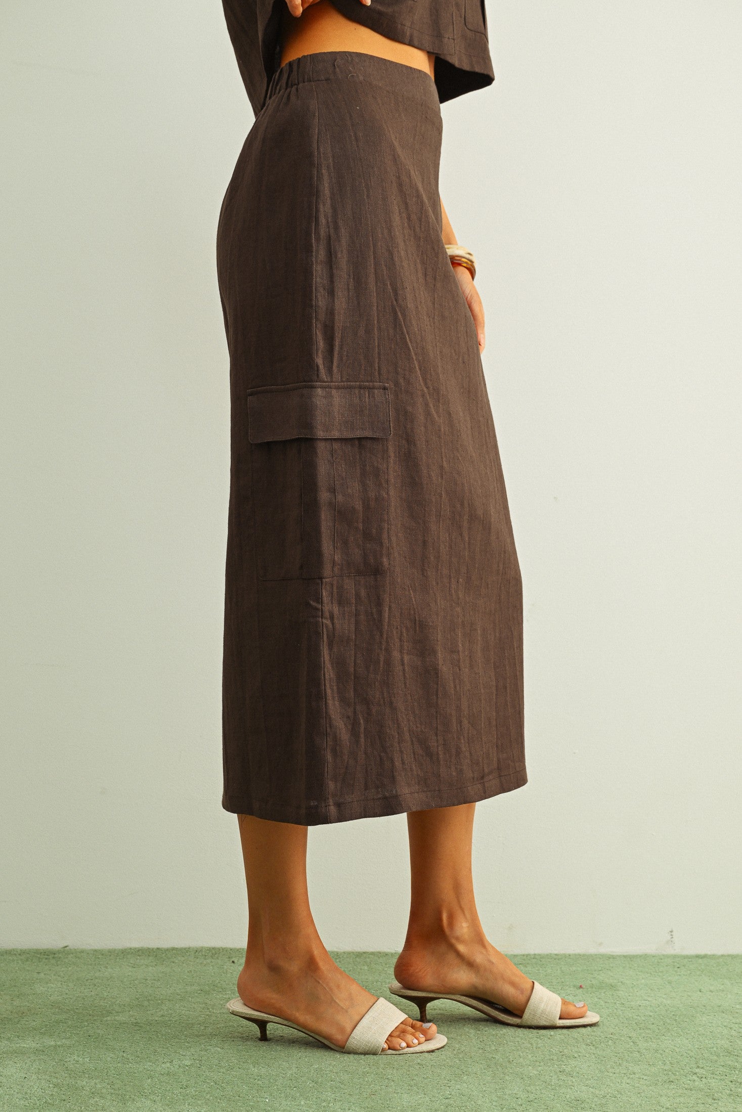 Cargo Pocket On The Side Linen Skirt