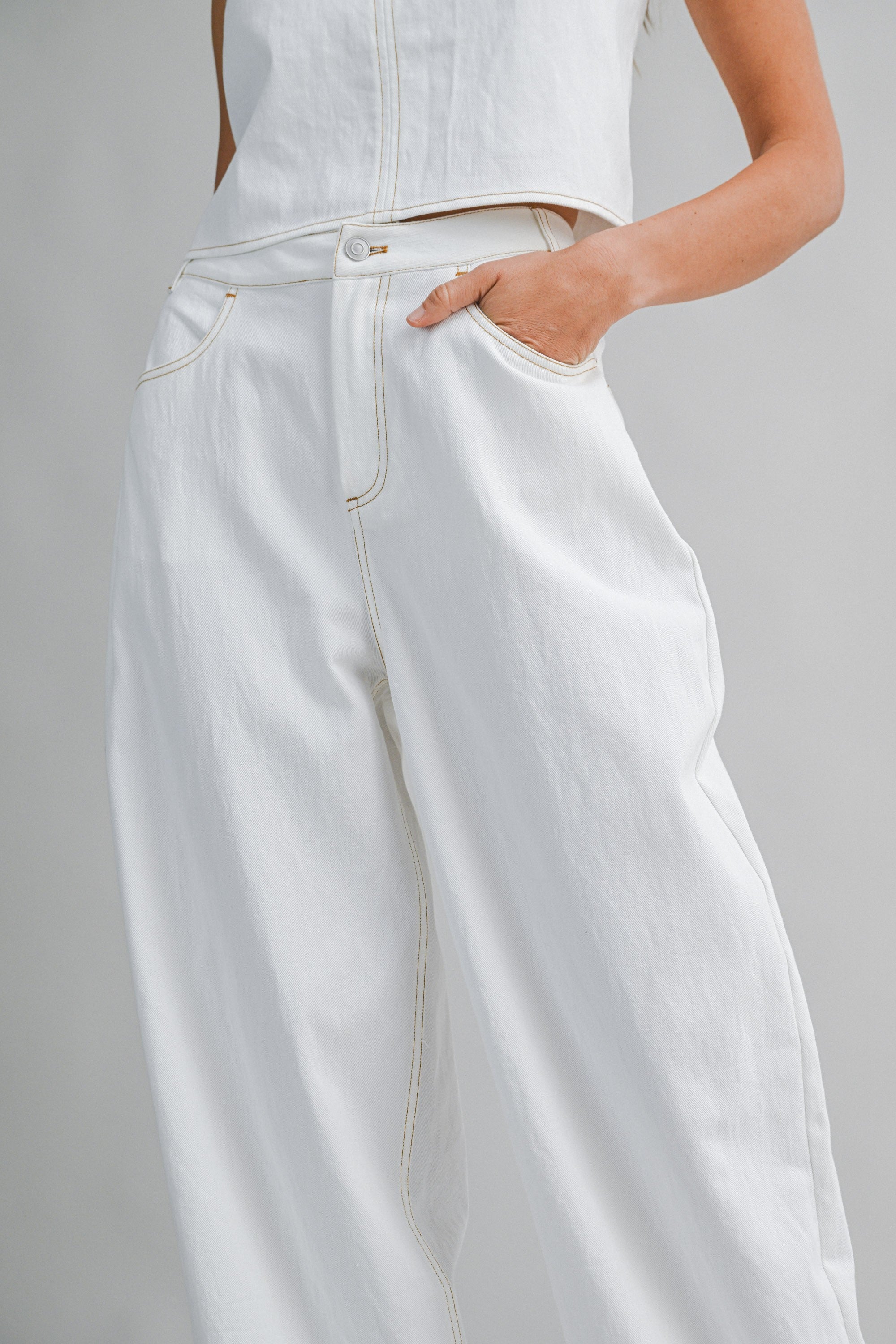 Open Back Self Tie Sleeveless Crop Top And Pants Set