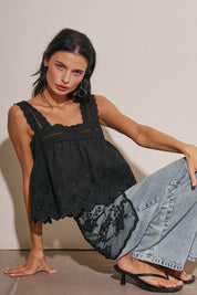 Ladies Woven Cotton Eyelet Top With Scallop Edge Lace Trim