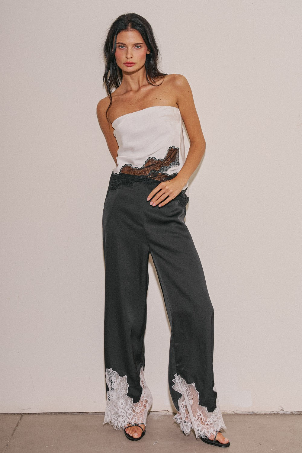 Woven Pants W/ Lace Details