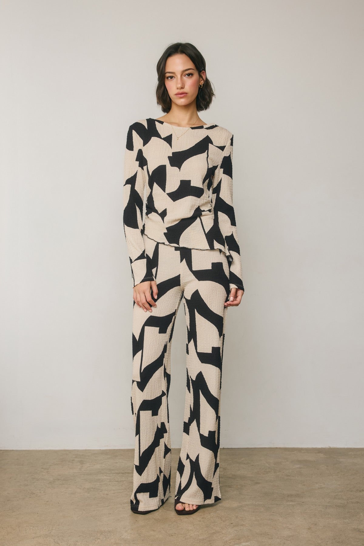 Abstract Terrace Pull On Pants