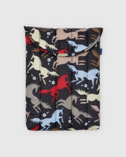 Baggu Puffy Laptop Sleeve 13"/14" - Horse Cut-Outs