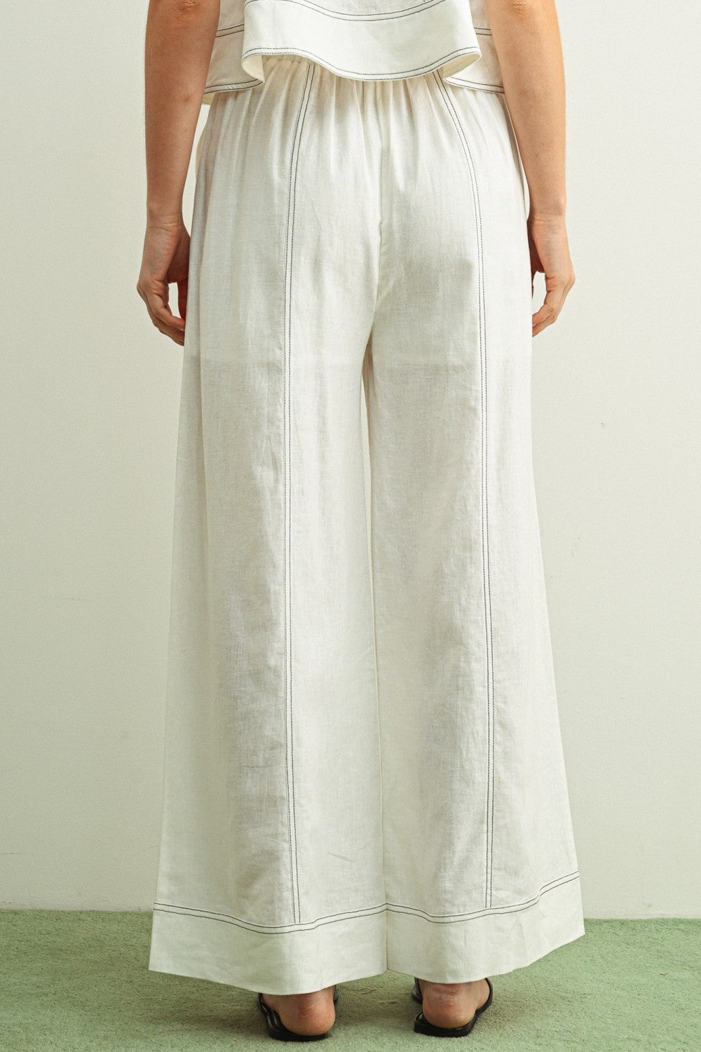 White Stitch Detailed Wide Leg Linen Pants