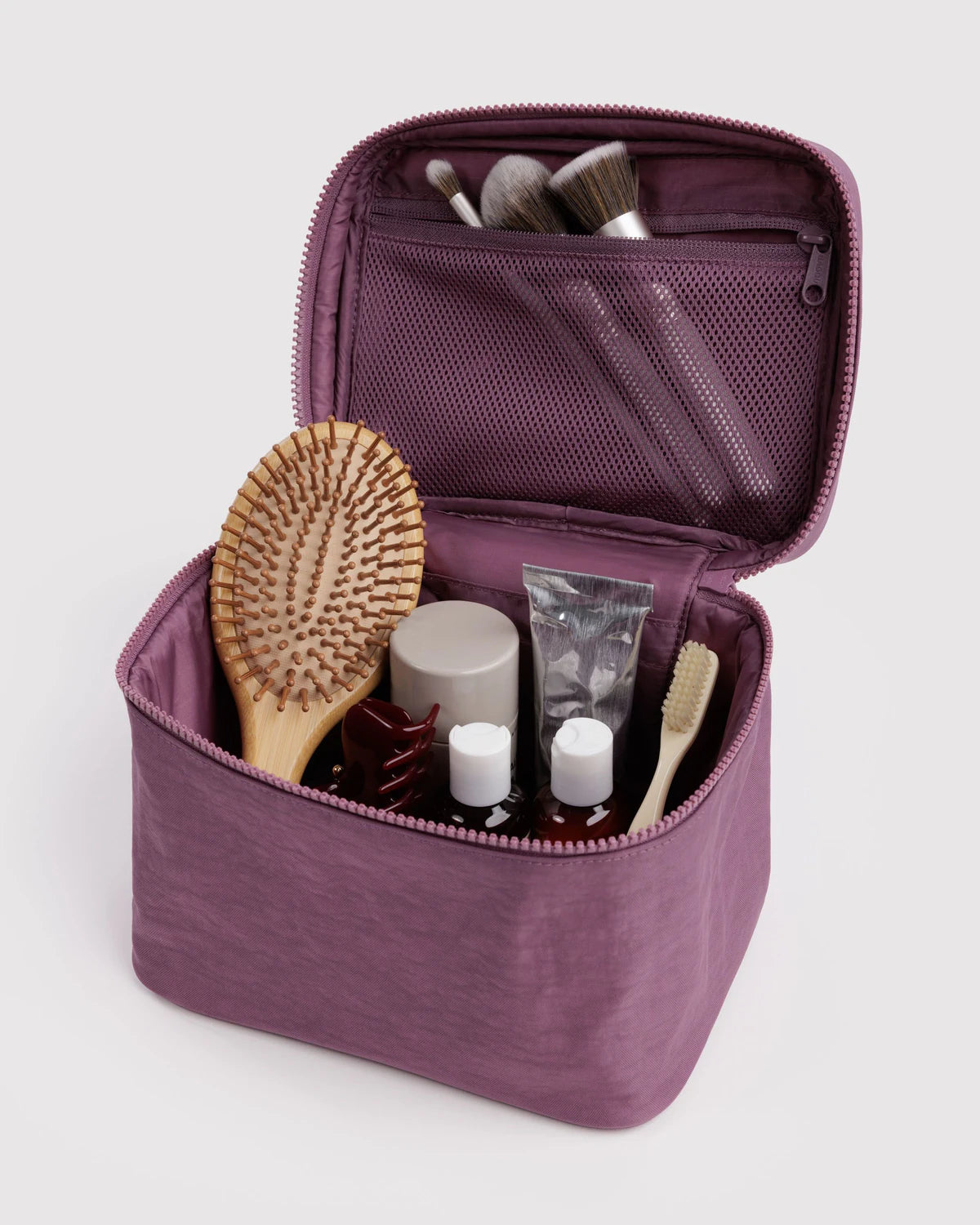 BAGGU Wild Plum Large Cosmetic Case