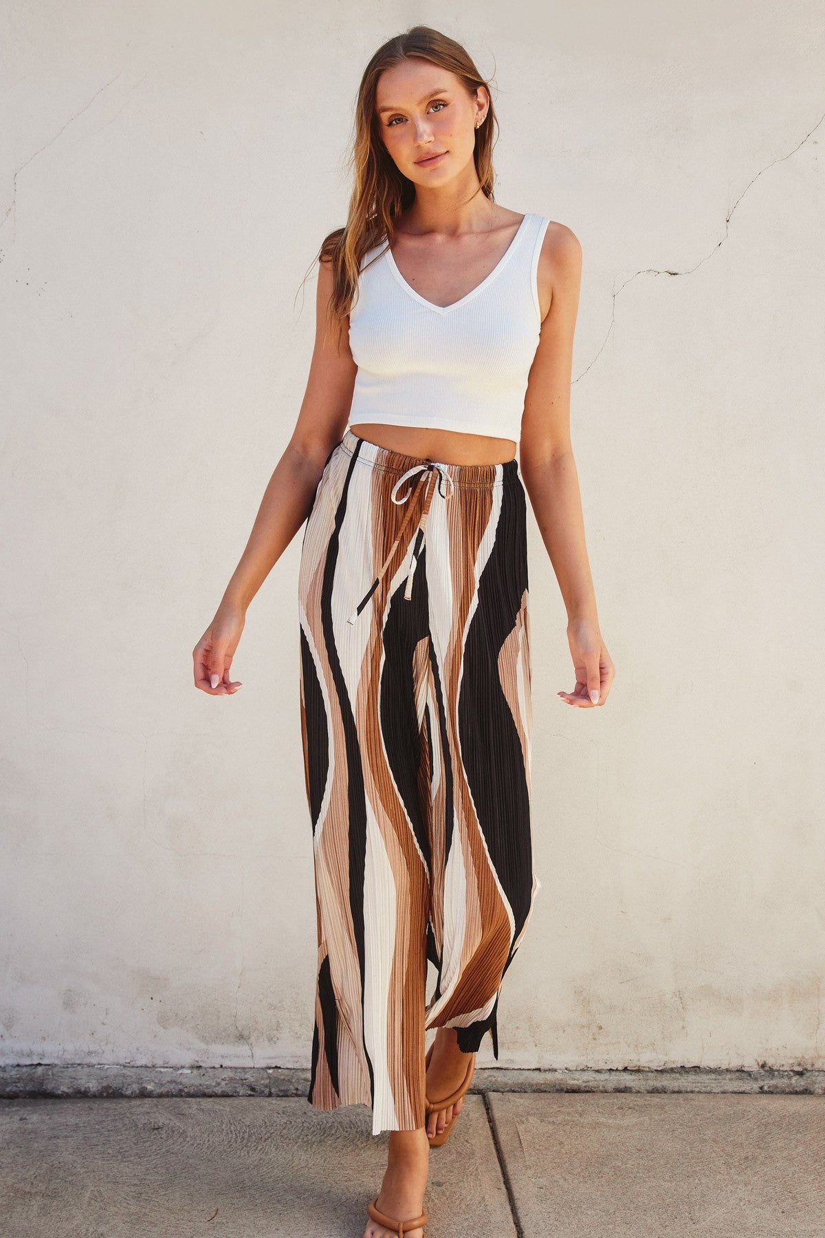 Wave Print Pleated Wide Leg Pants