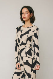 Abstract Asymmetrical Hem Ruched Long Sleeve Top