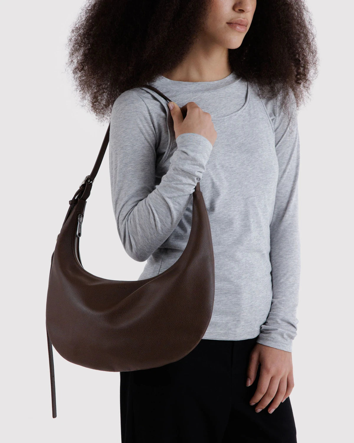 BAGGU Brown Medium Recycled Leather Flat Crescent