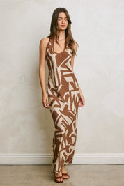 Abstract Contrast Bind Halter Maxi Dress