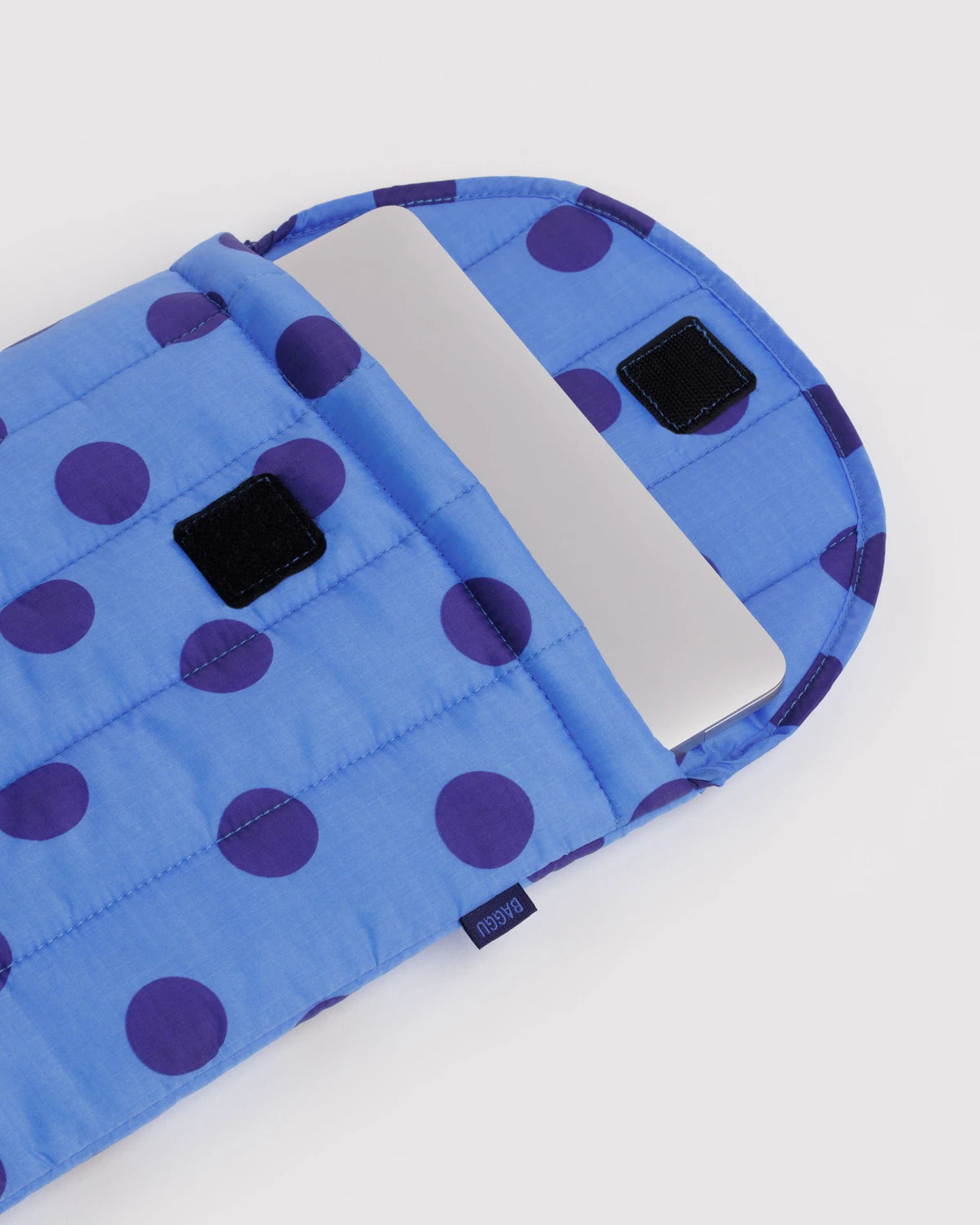 BAGGU Blue Polka Dot Puffy Laptop Sleeve 13"/14"