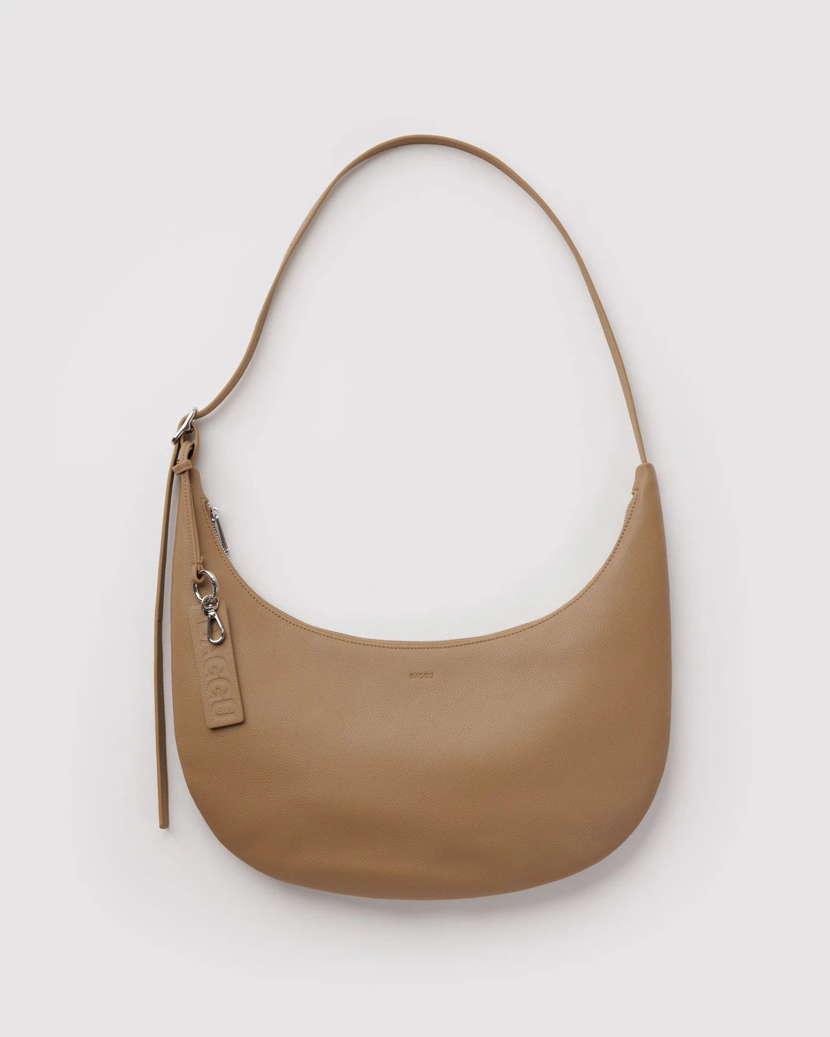 BAGGU Dune Medium Recycled Leather Flat Crescent