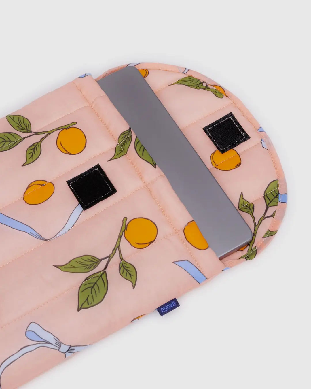 Baggu Puffy Laptop Sleeve 13"/14"- Apricots & Ribbons