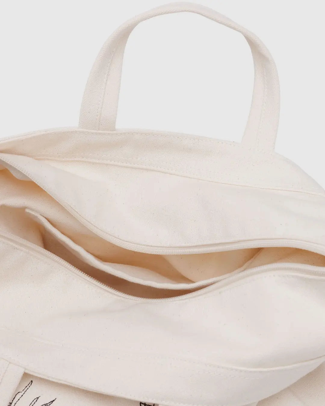 Baggu Horizontal Zip Duck Bag- Embroidered Shells