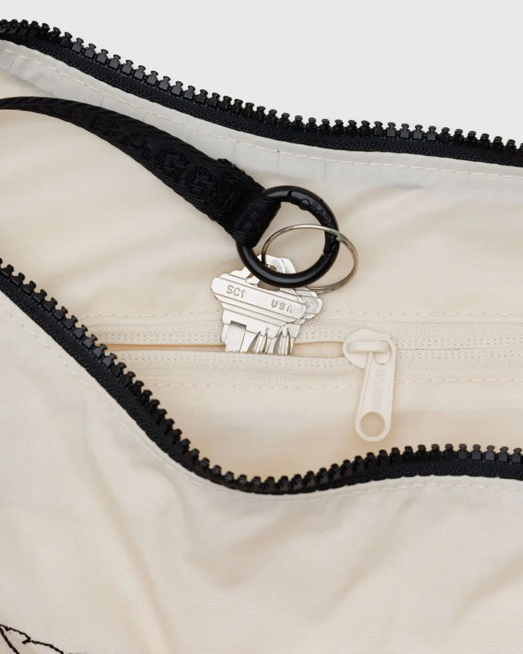 Baggu Medium Nylon Crescent Bag- Embroidered Shells